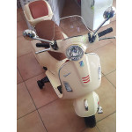 Globo Vespa GTS Super Sport Color Crema